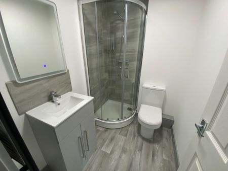 Green Lane, Leeds, Yeadon - Photo 5