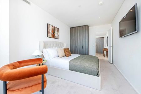 York Place, SW11, London - Photo 4