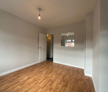 35 Northwood Drive, Belfast, BT15 3QP - Photo 4