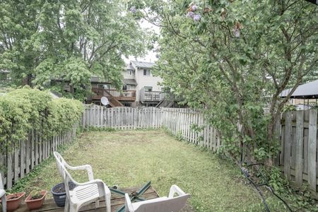 For Lease - 78 Grandridge Crescent, Guelph, Ontario - Photo 4