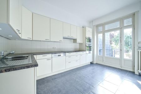 Bois de la Cambre belle maison 6ch -3sdb - 474m² - Foto 2