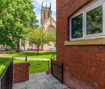 St Peters House, Leeds City Centre - Photo 1