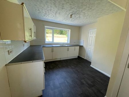 Harvey Court, Bolsover, S44, Property for rent - Photo 2