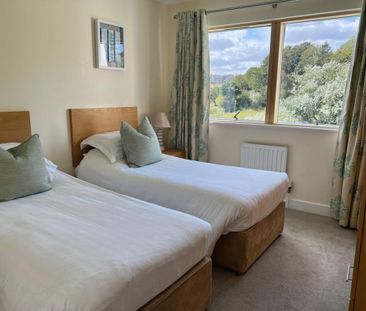 3 bedroom apartment to rent - Photo 6