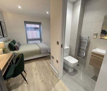 1 bedroom in a house share to rent - Photo 5