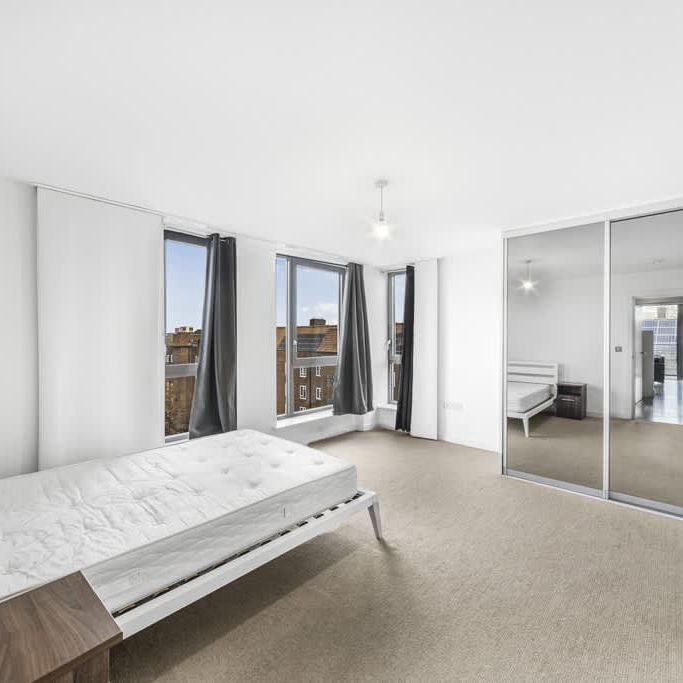 Frampton Park Road London E9 - Photo 1