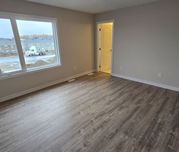 For Lease - 887 Andesite Terrace, Barrhaven, Ontario - Photo 1