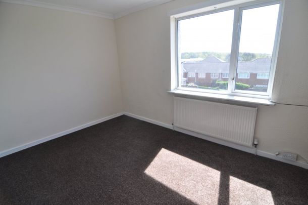 3 bed Semi-Detached - To Let - Photo 1