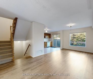 For Lease - 427 Ravineview Way, Oakville, Ontario - Photo 1