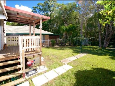 56 Troy Street, Ormiston, QLD 4160 - Photo 4