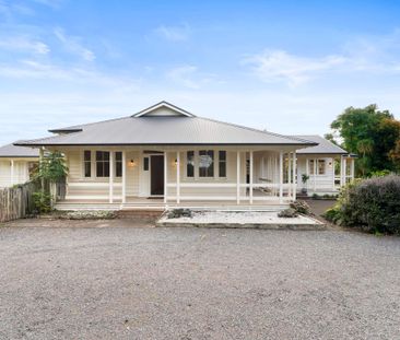 Serene Rural Retreat in Karaka - Photo 1