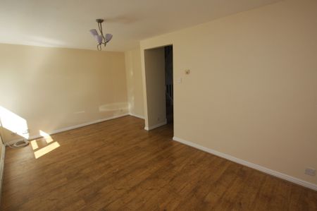 2 Bedroom Town House, Chester - Photo 5