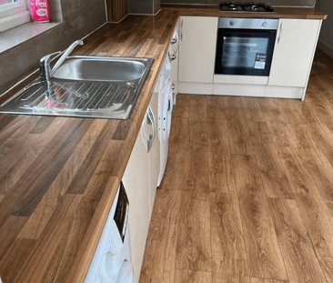 1 bedroom house of multiple occupation to rent - Photo 6