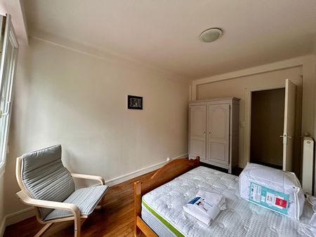 Appartement 3 chambres – Centre ville - Photo 2