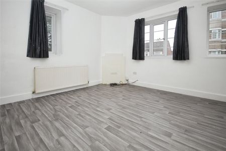 Warwick Gardens, London Road, Thornton Heath, CR7 7NB - Photo 4