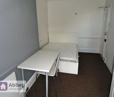 1 bedroom property to rent - Photo 3