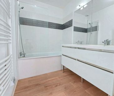 Location Maison 5 pièces 90m² - Photo 3