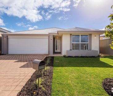 Stylish Family Home - Photo 2