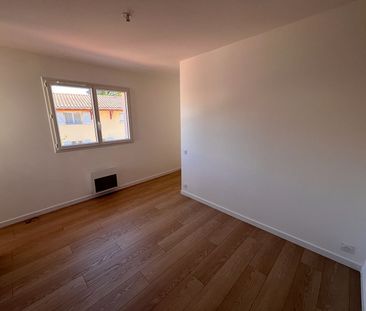 Location Maison 4 pièces 107m² - Photo 6