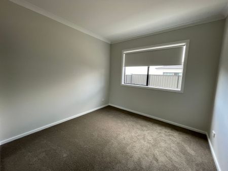 Ready to Move In! - Photo 5