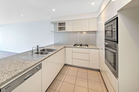 Exclusive Executive Apartment in 'Epica' ** Available 17/06/25 ** - Photo 3