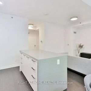 1+1 Bedroom, 2 Bathroom - Cary Wharf Townhouse - Photo 2