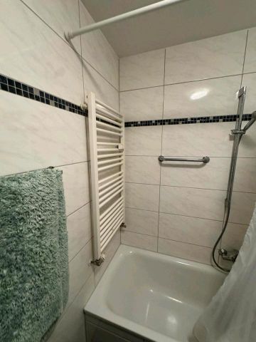 möblierte 2 Zimmer Wohnung mit Tiefgarage+EBKin OF Bieber - Foto 3