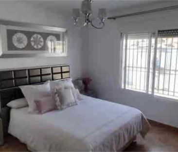 Chiclana De La Frontera - Photo 3