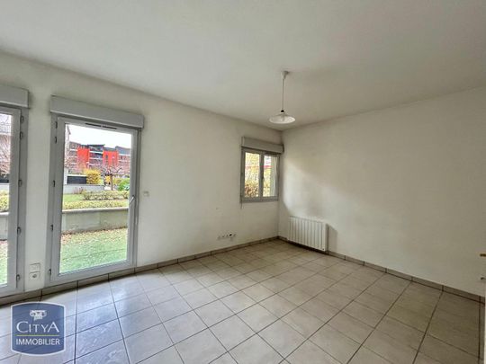 Location Appartement 1 pièce 33m² ST ETIENNE 42000 - Photo 1