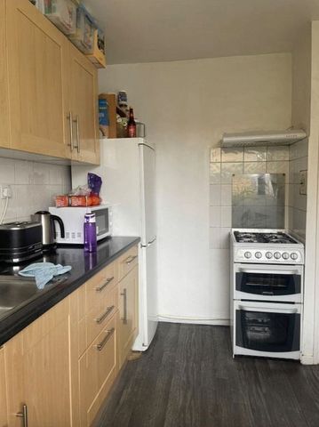 Room in a Shared Flat, Whitethorn Street, E3 - Photo 4