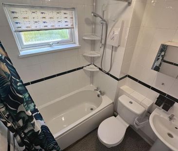 1 bedroom property to rent - Photo 3