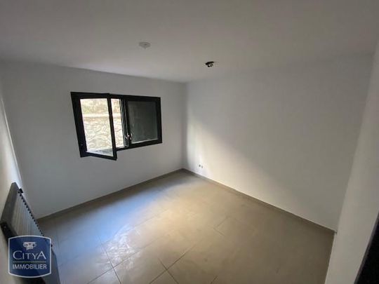 Location Appartement 3 pièces 72m² LA MONTAGNE 97417 - Photo 1