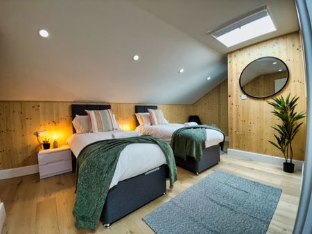 2 Bed Detached House, Green Mews Hogarth Road, BN3 - Photo 5