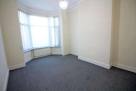 Walmersley Road, BL9 - Photo 3