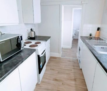 Leek Road, Shelton, Stoke-On-Trent, ST4 - Photo 6