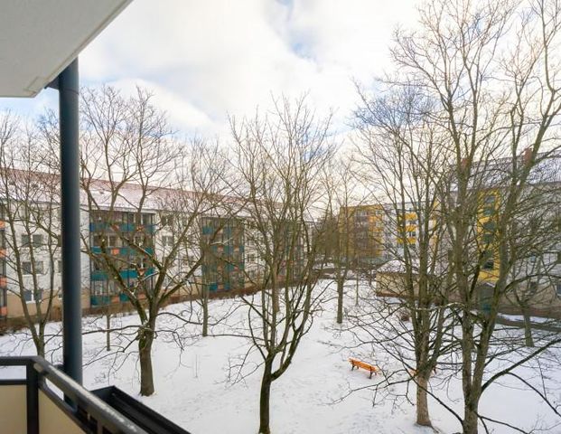 3-Raum-Wohnung mit Balkon auf dem Kapellenberg - Foto 1