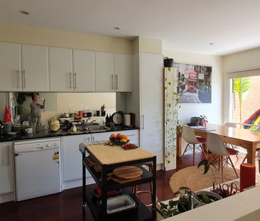 Lower Plenty - Photo 1