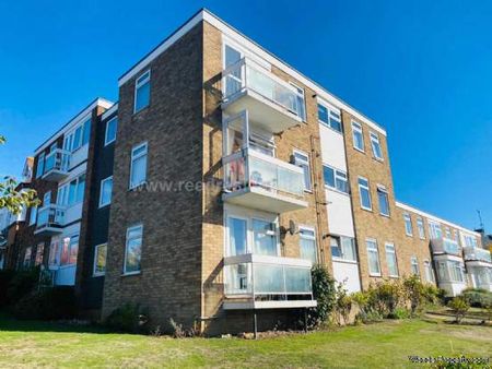 2 bedroom property to rent in Westcliff On Sea - Photo 2