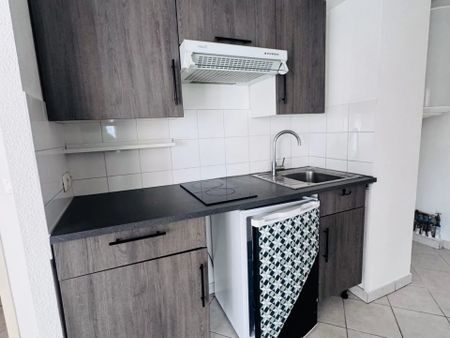 Location Studio 1 pièces 24 m2 à Nice - Photo 5