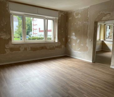 Großzügige 4-Zimmerwohnung im Erdgeschoss mit Balkon - Photo 2