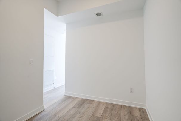 For Lease - 1007 The Queensway N/A Unit# 526, Toronto, Ontario - Photo 1