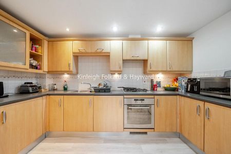 1 bedroom flat to rent - Photo 4