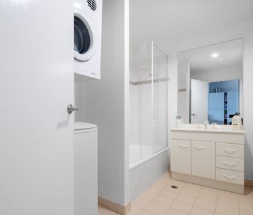 10/1066 Lygon Street, Carlton North VIC 3054 - Photo 4