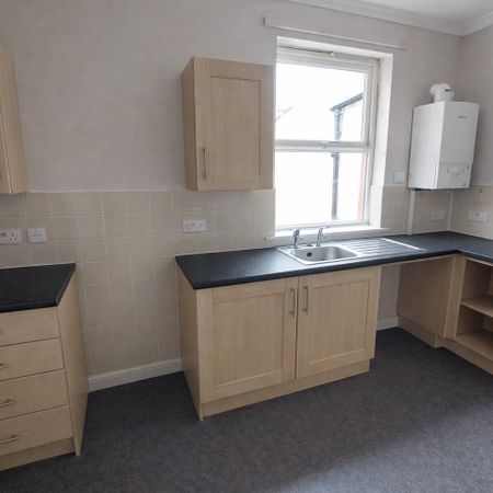 2 Bed Flat, Brookfield Road, LS6 - Photo 4