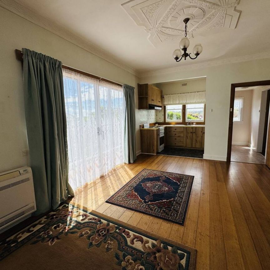 Perfect family 3 bedroom home in convenient location - Photo 1