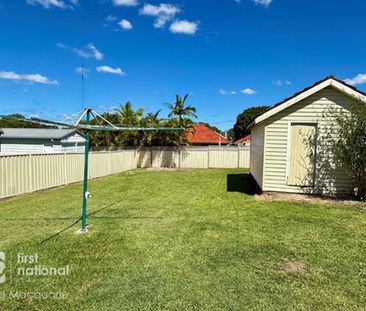 Freshly Renovated & Lawn maintenance included - Photo 4