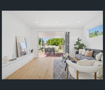 NEWLY REFURBISHED FAMILY HOME IN GREAT LOCATION - Photo 3