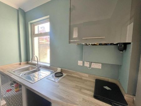 4 bedroom house to rent - Photo 4