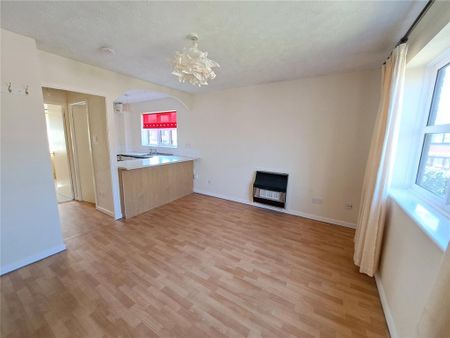 1 bedroom flat to rent - Photo 2