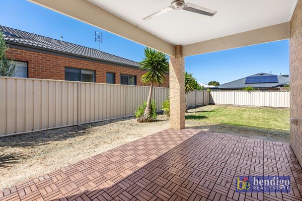 Comfortable Living in Strathfieldsaye - Photo 1